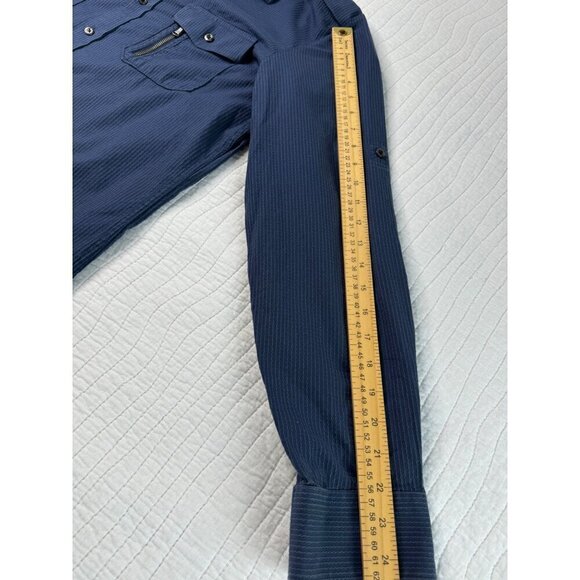 Rock & Republic Button Down Long Sleeve Shirt w/ Roll Tabs SZ Medium Dark Blue - Picture 5 of 11